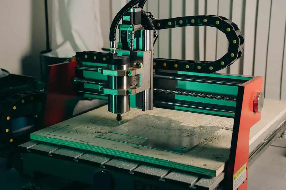 Toczenie CNC Wrocław – precyzyjna obróbka metali i tworzyw sztucznych